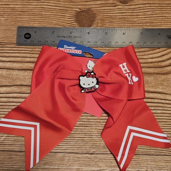 Hello Kitty Red Bow Hair Clip - Picture 6 of 7